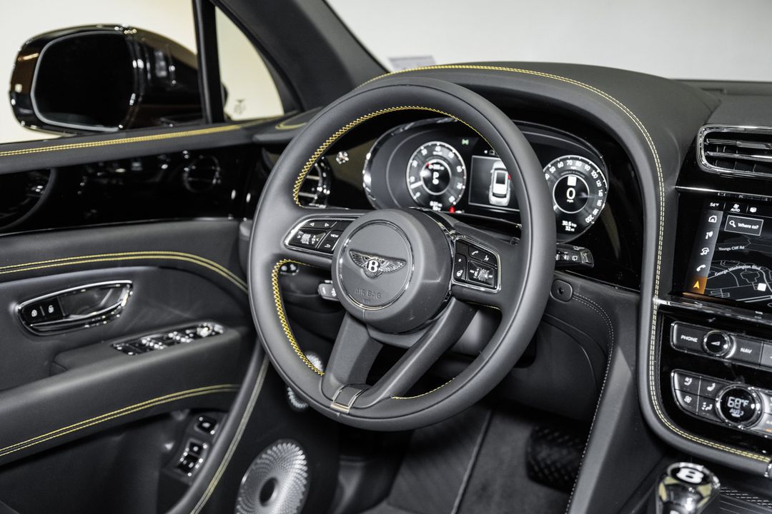2025 Bentley Bentayga