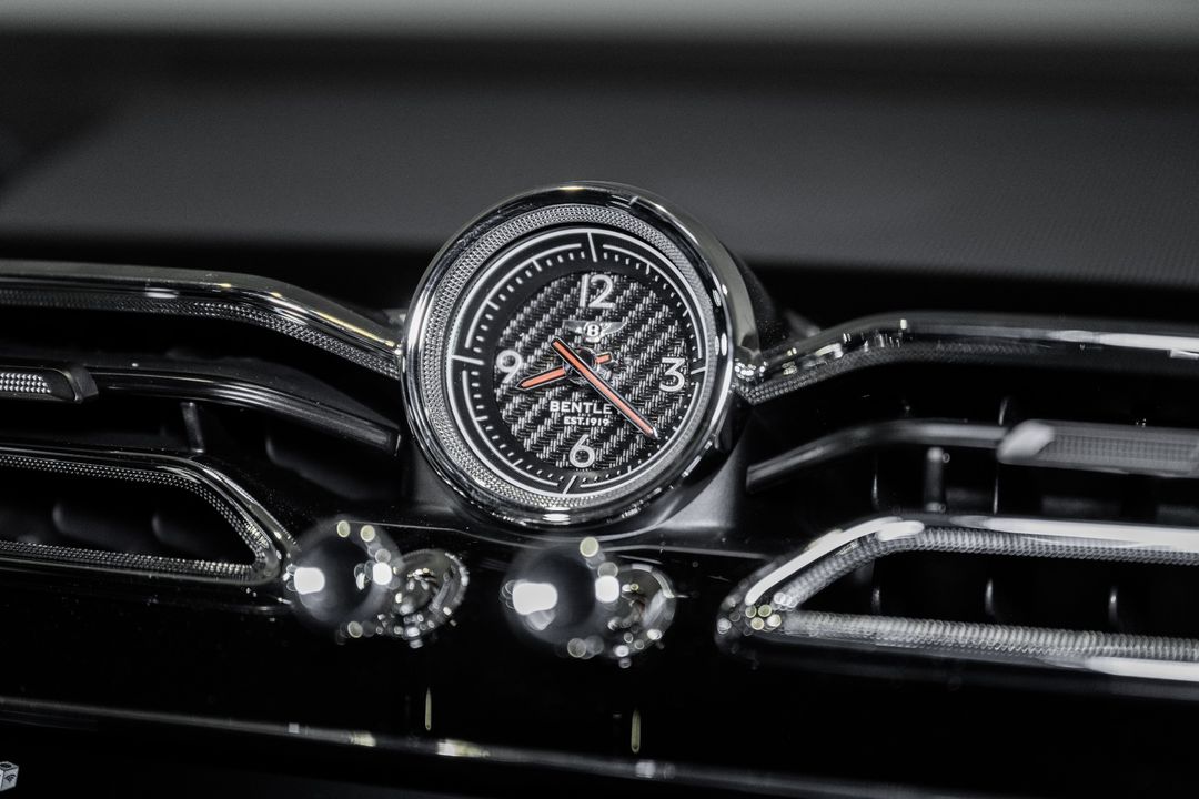 2025 Bentley Bentayga