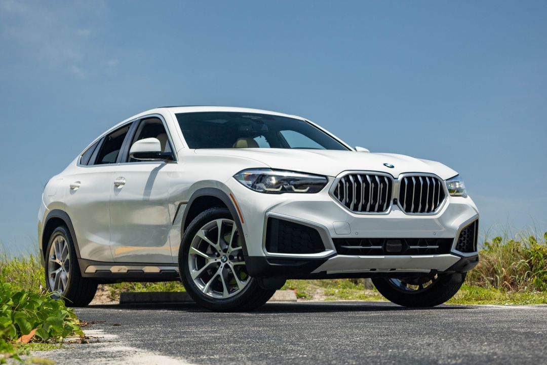 2022 BMW X6