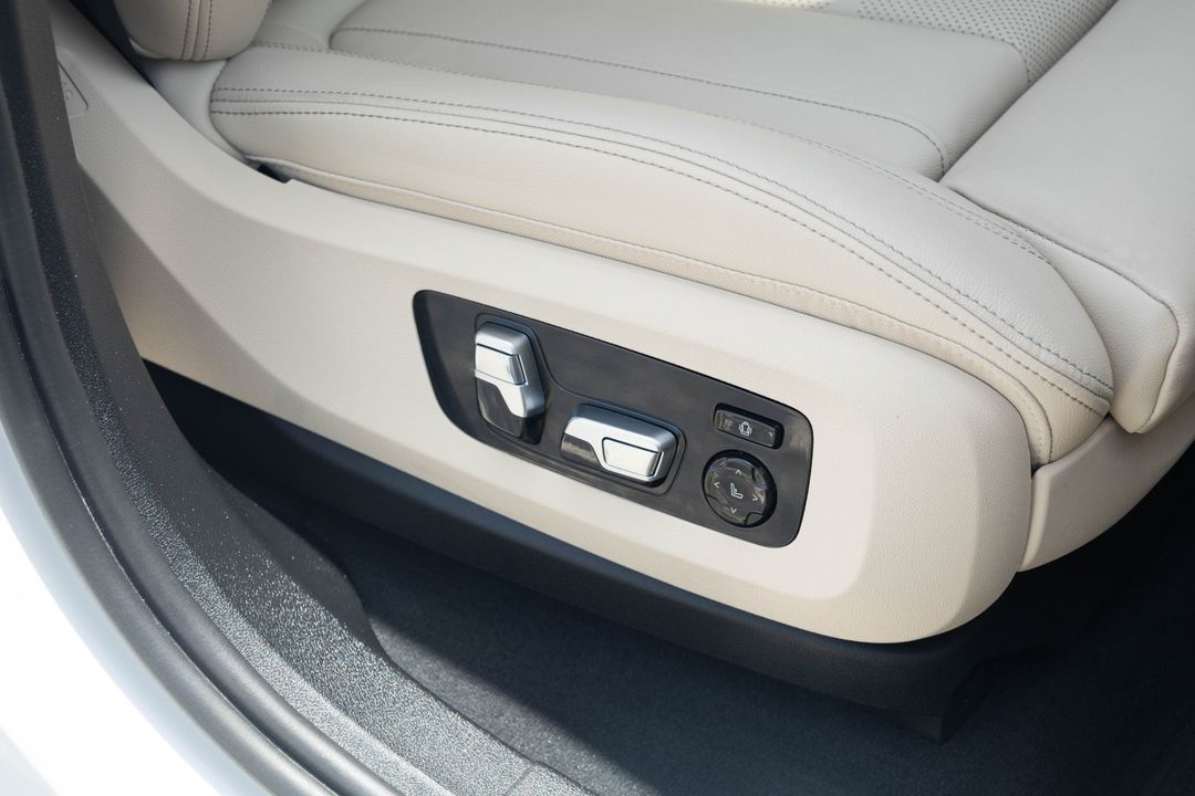 2022 BMW X6