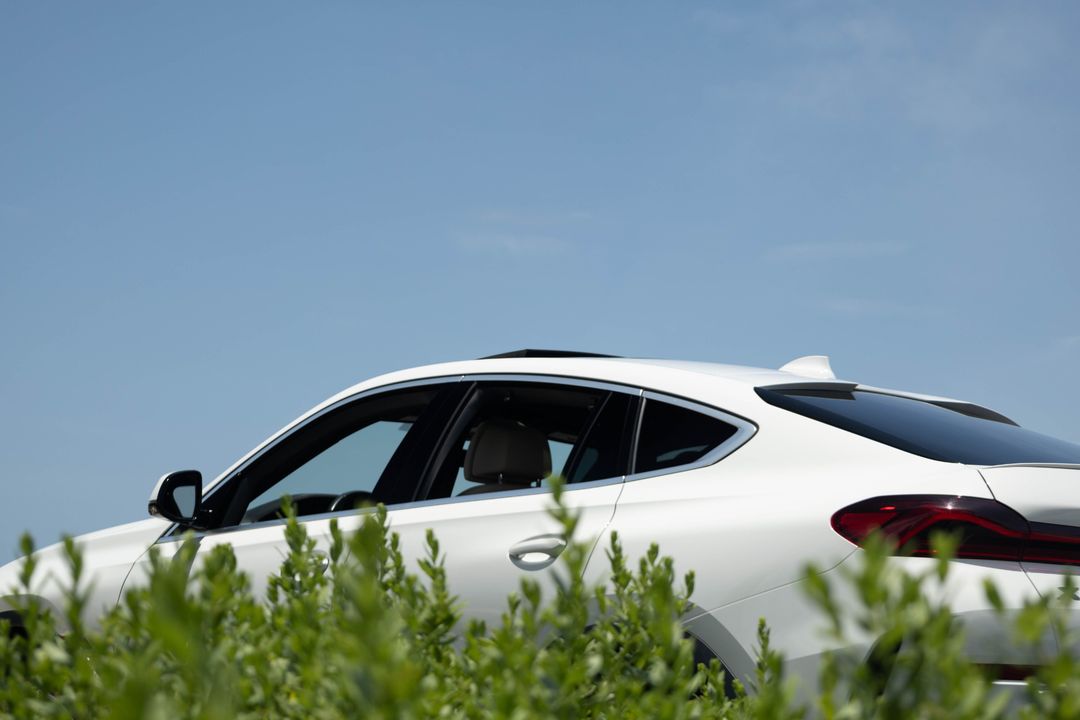 2022 BMW X6