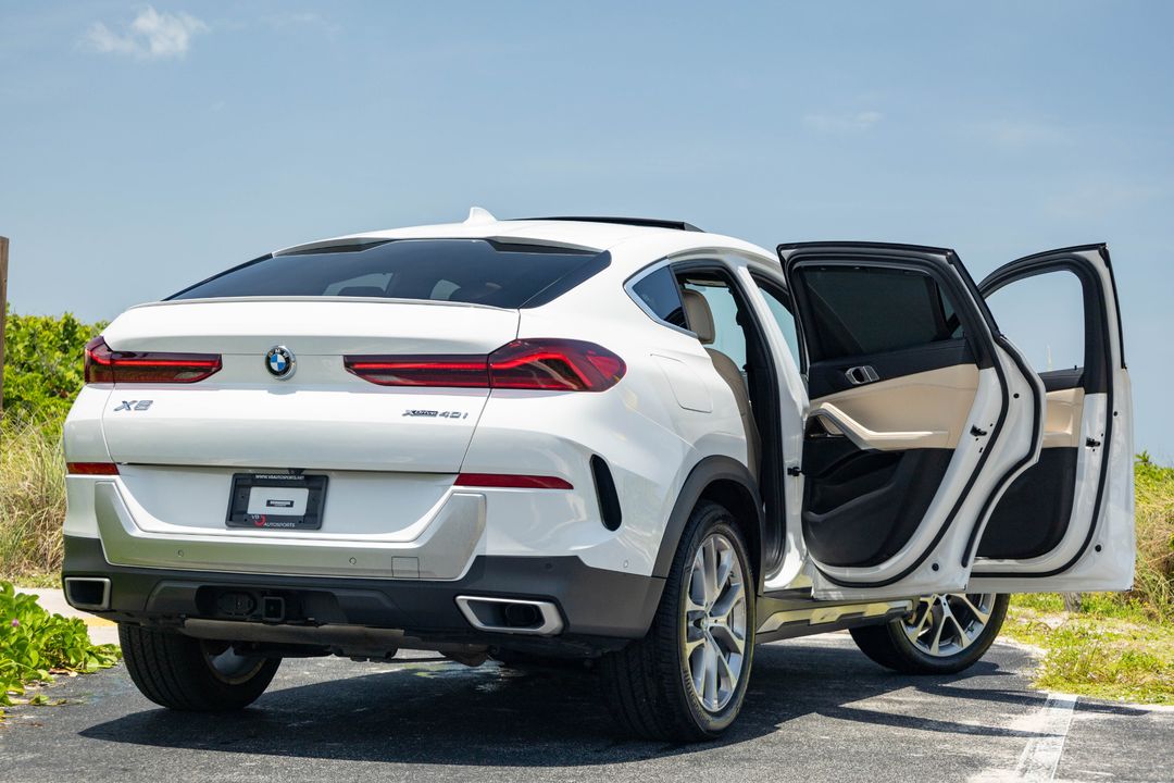 2022 BMW X6