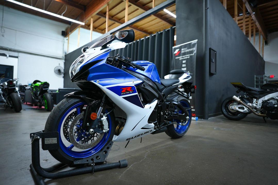 2024 Suzuki GSX-R600M4