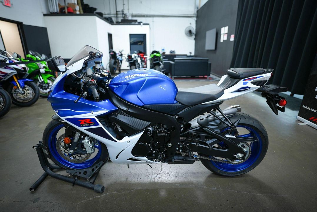 2024 Suzuki GSX-R600M4