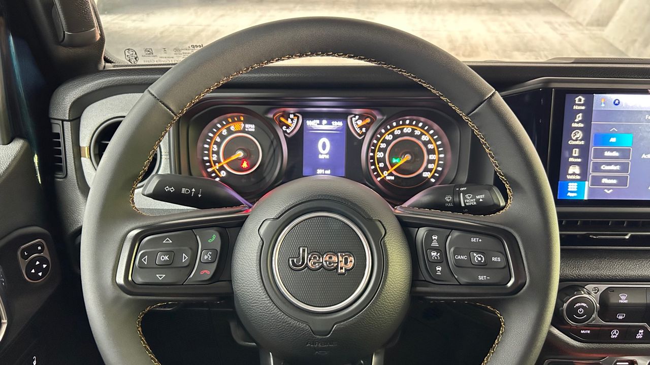 2025 Jeep Wrangler