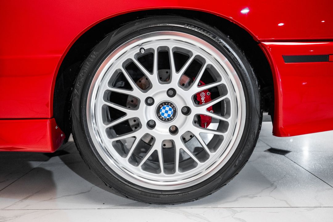 1990 BMW E30 M3