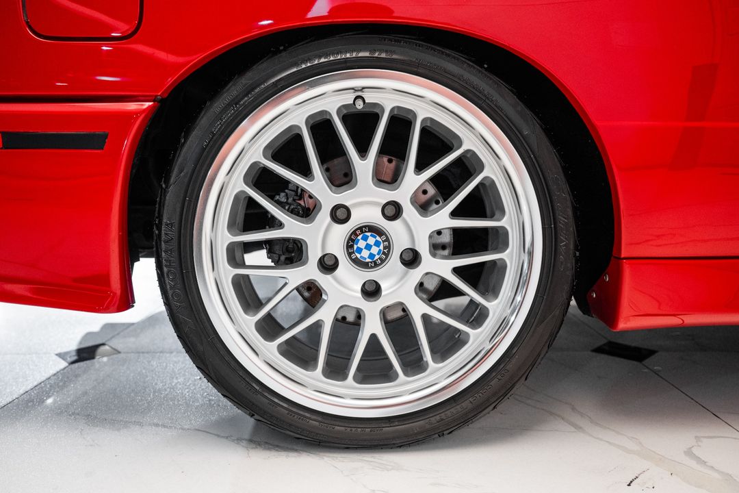 1990 BMW E30 M3