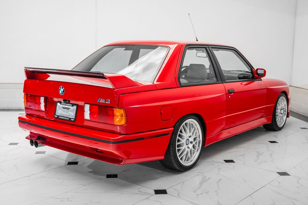 1990 BMW E30 M3