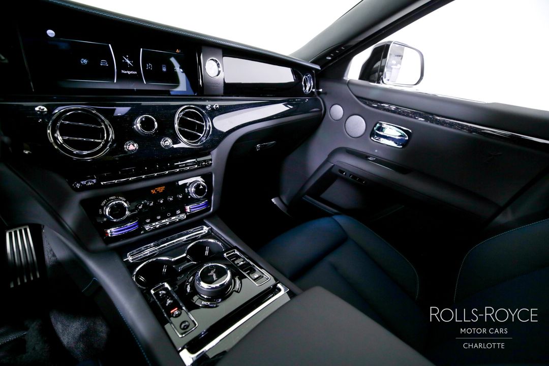 2024 Rolls-Royce Ghost