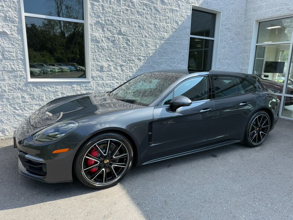 2020 Porsche Panamera
