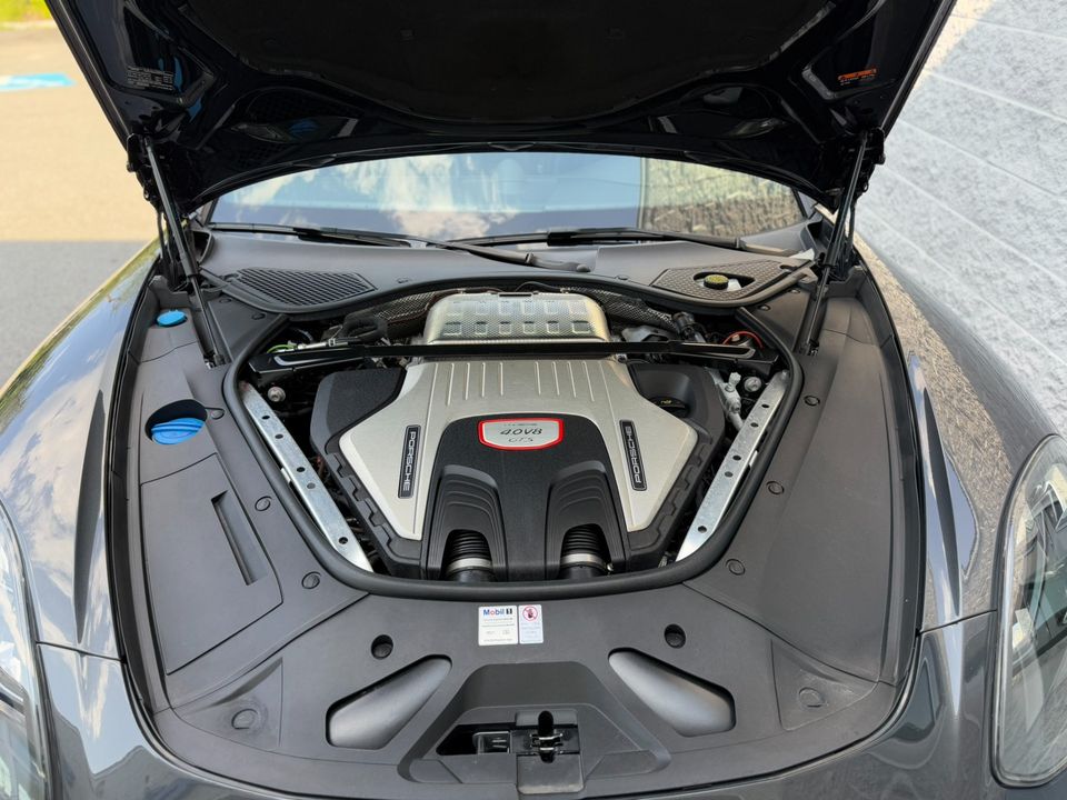 2020 Porsche Panamera