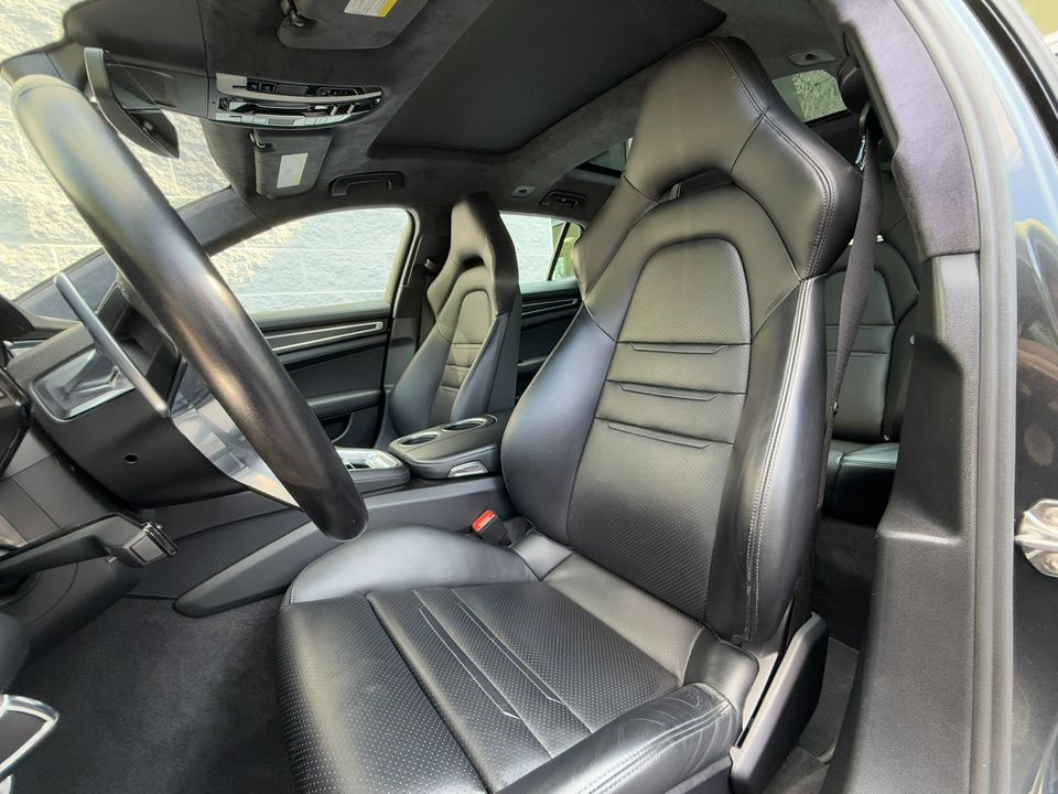 2020 Porsche Panamera