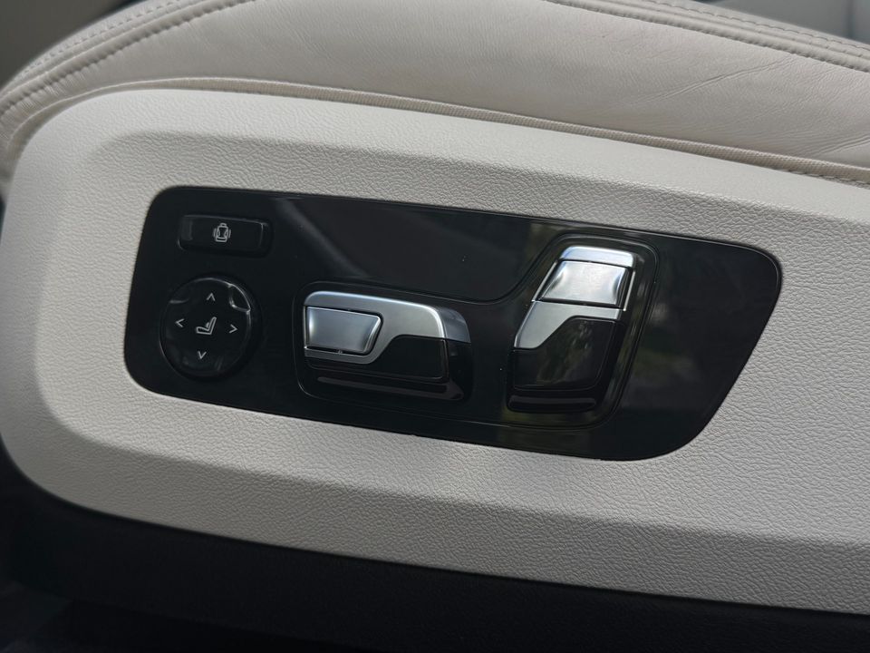2025 BMW X7