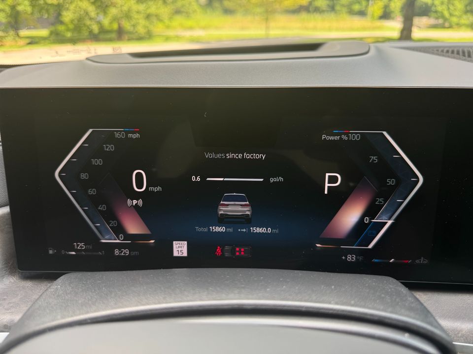 2025 BMW X7