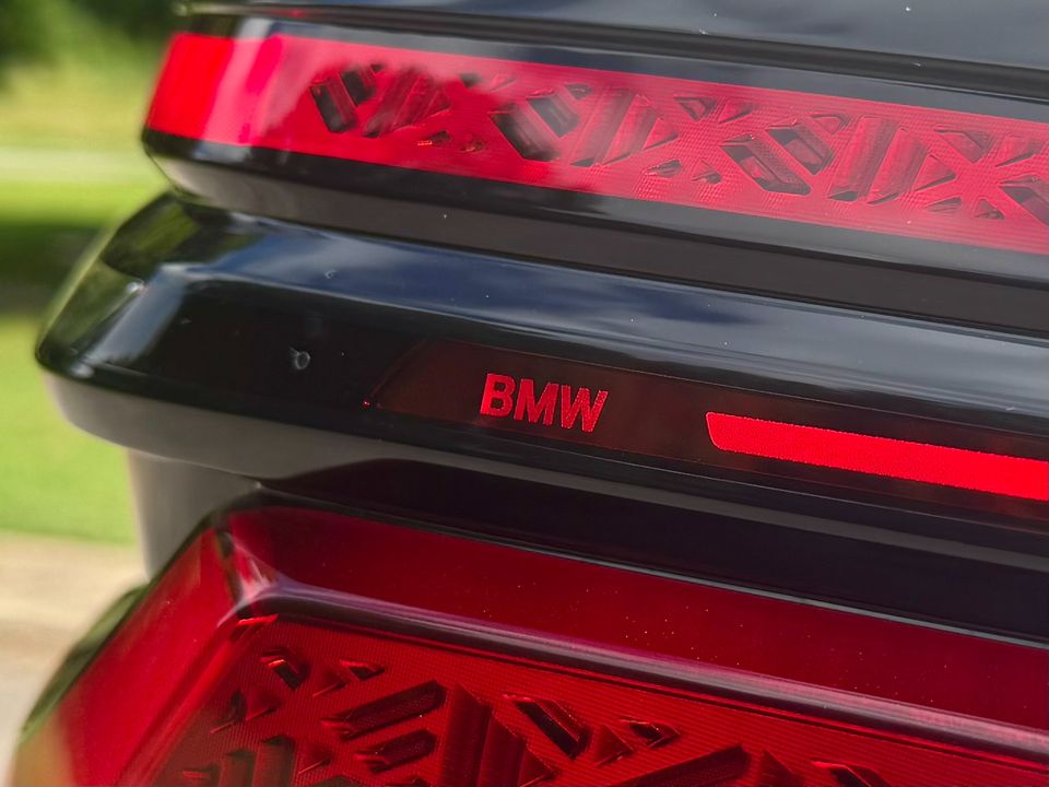 2025 BMW X7