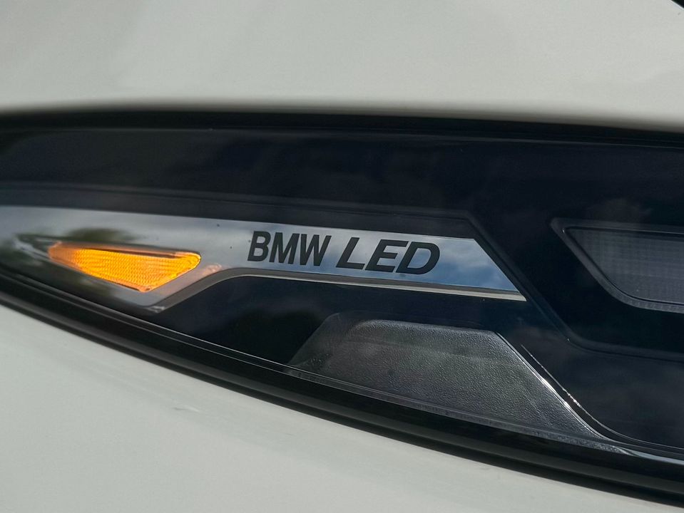 2025 BMW X7