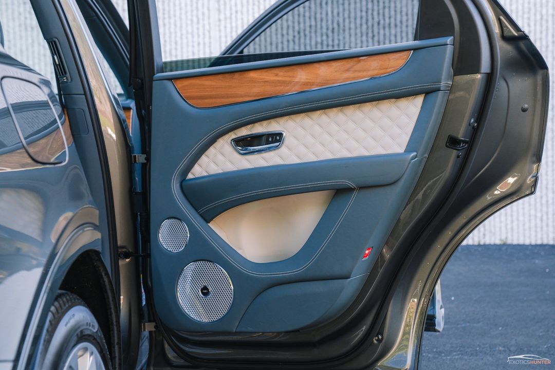 2021 Bentley Bentayga