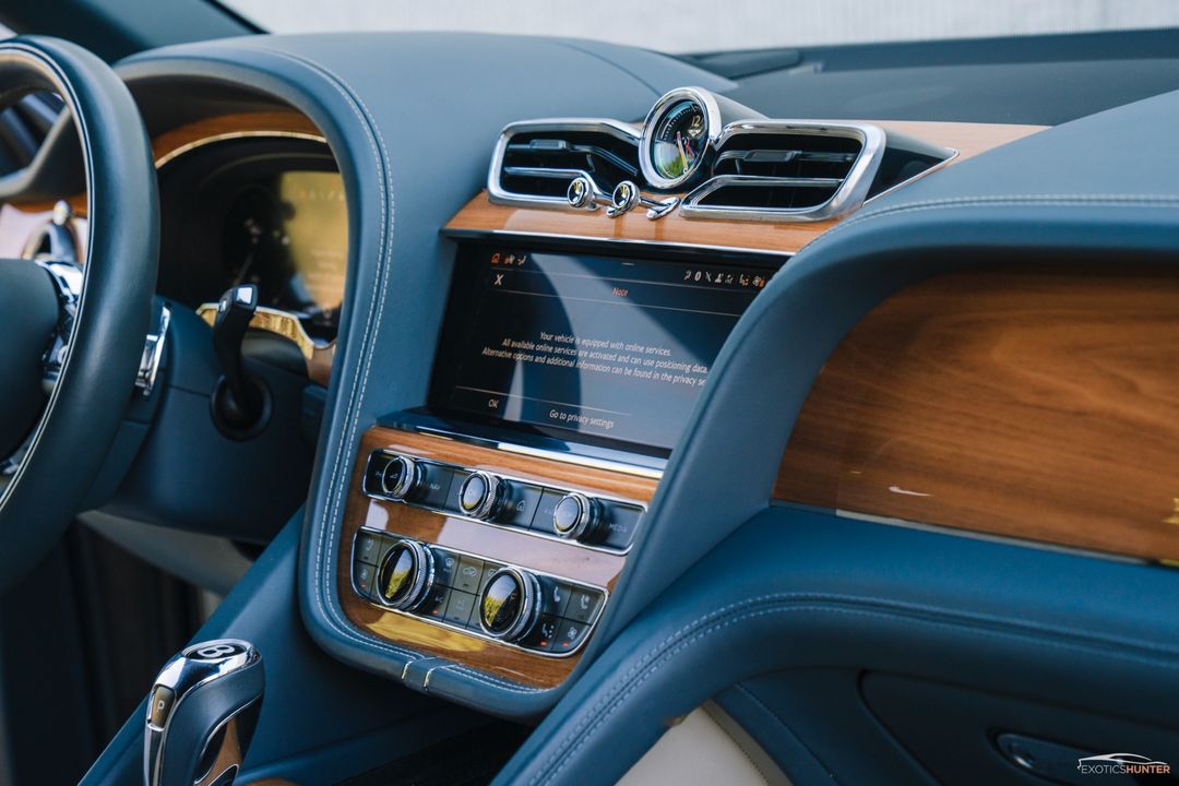 2021 Bentley Bentayga