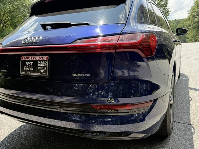 2022 Audi e-tron