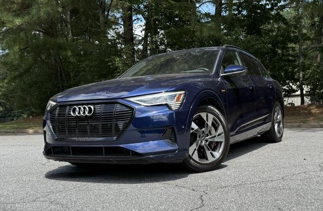 2022 Audi e-tron