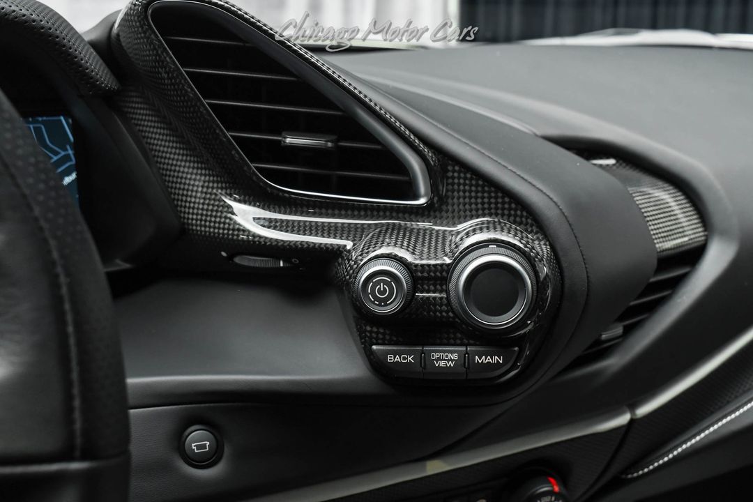 2020 Ferrari 488 Pista