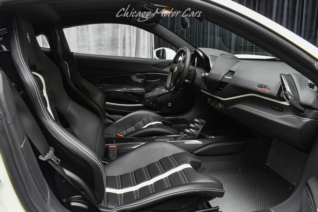 2020 Ferrari 488 Pista
