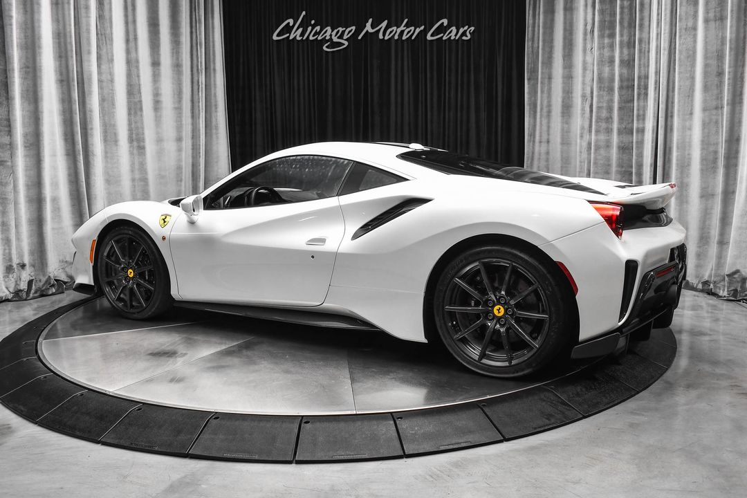 2020 Ferrari 488 Pista