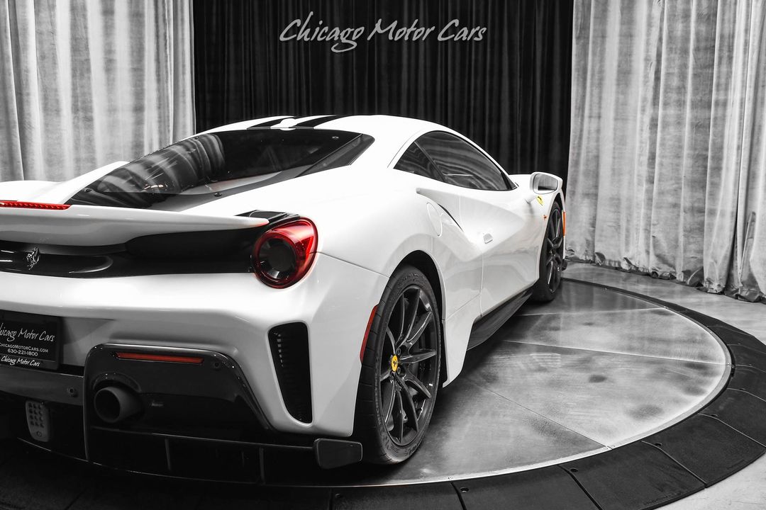 2020 Ferrari 488 Pista