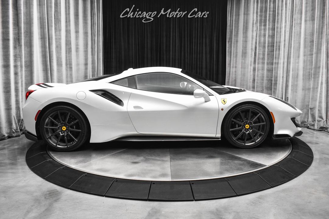 2020 Ferrari 488 Pista