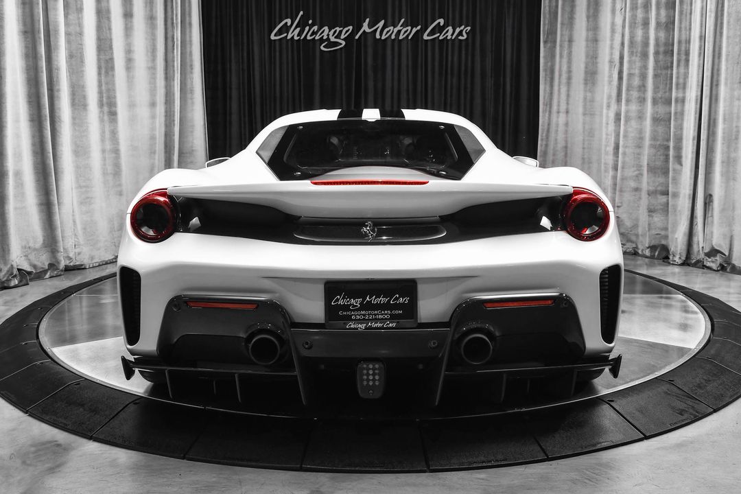 2020 Ferrari 488 Pista
