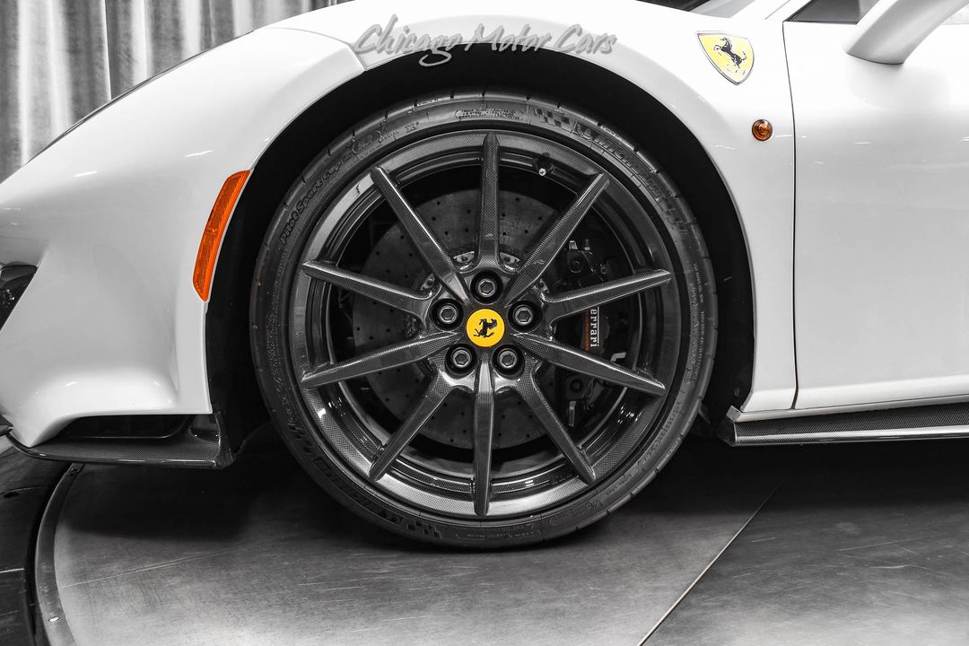 2020 Ferrari 488 Pista