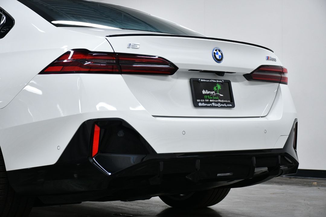 2025 BMW i5