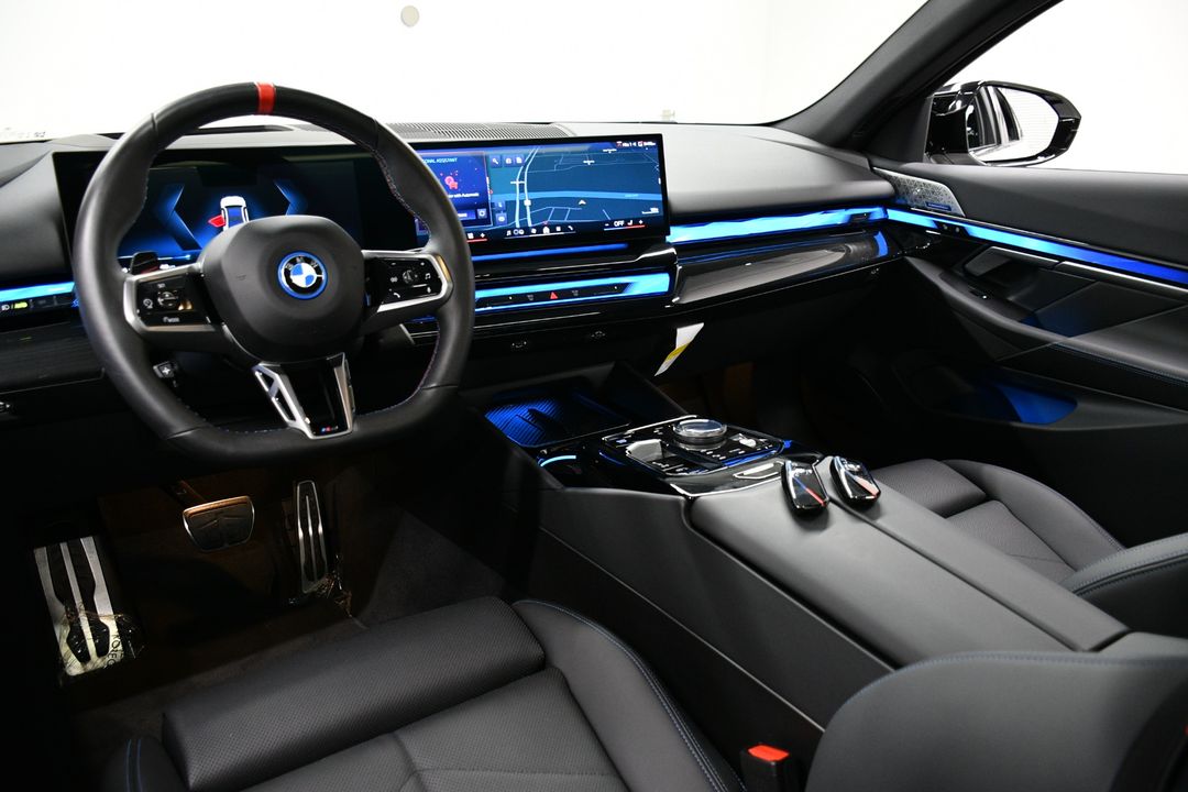 2025 BMW i5