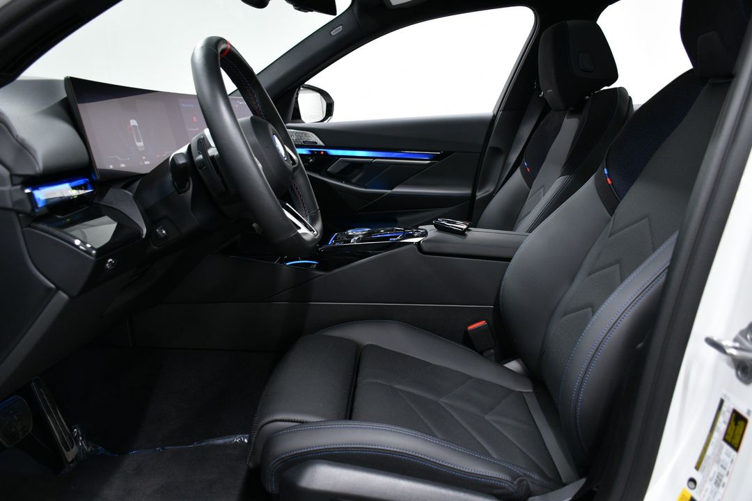 2025 BMW i5