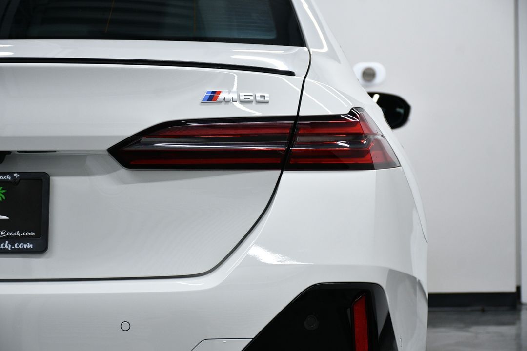 2025 BMW i5