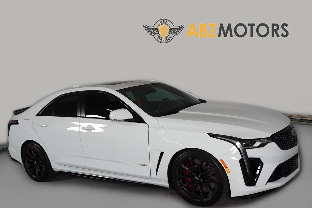2022 Cadillac CT4
