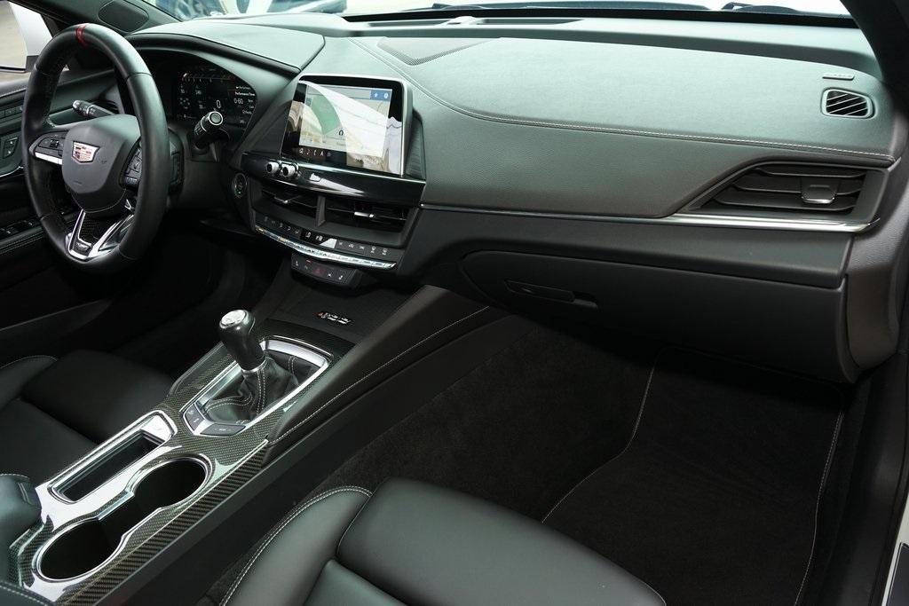 2022 Cadillac CT4
