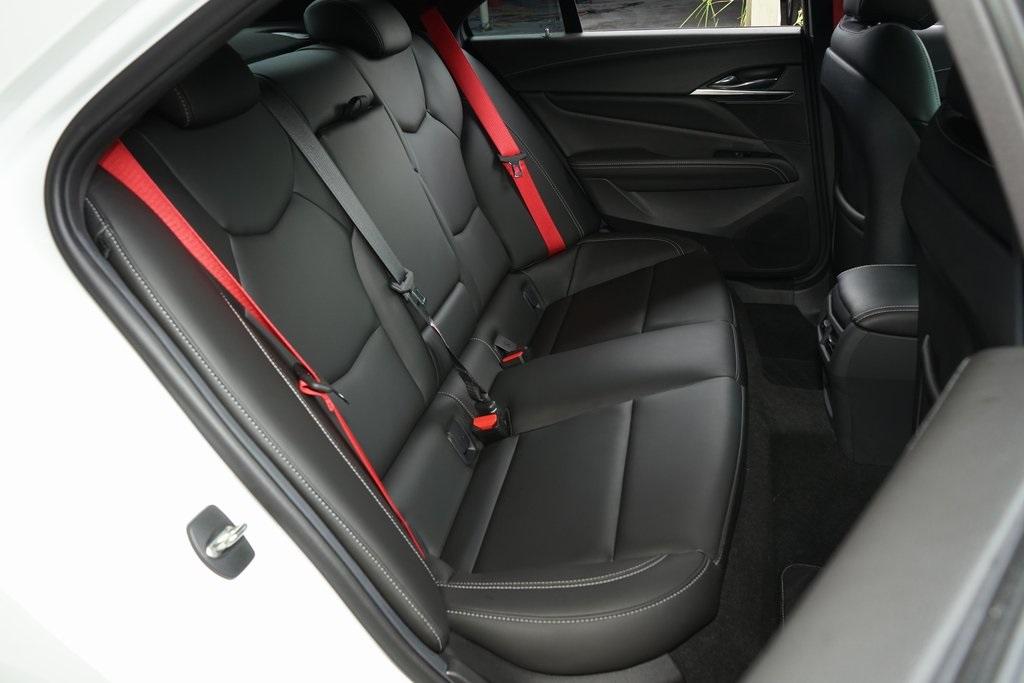 2022 Cadillac CT4
