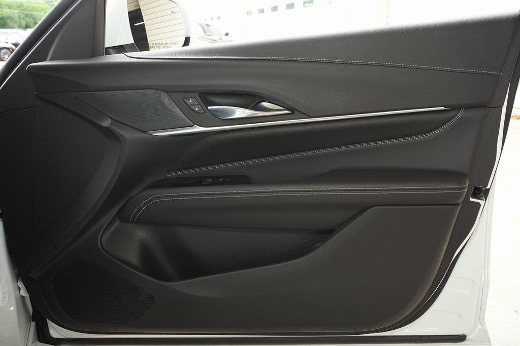 2022 Cadillac CT4
