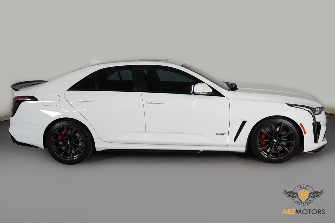 2022 Cadillac CT4
