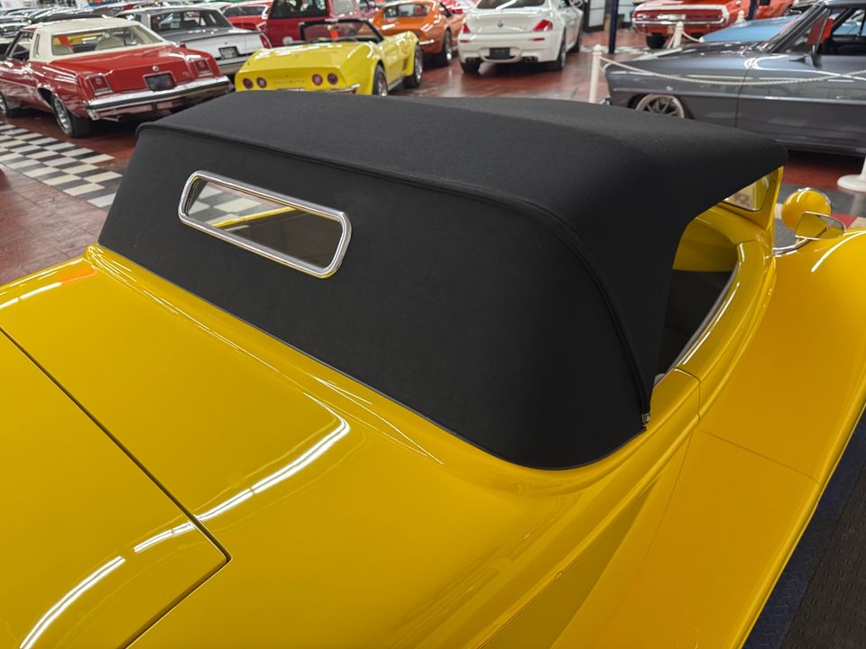 1933 Ford Roadster