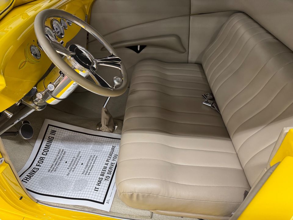 1933 Ford Roadster