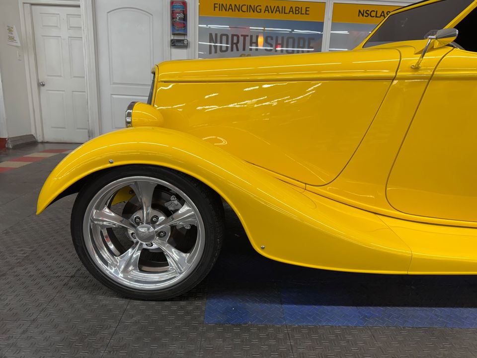 1933 Ford Roadster