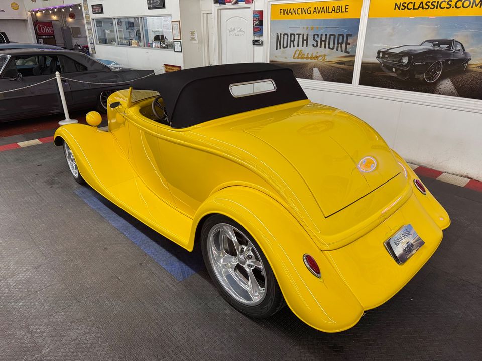 1933 Ford Roadster