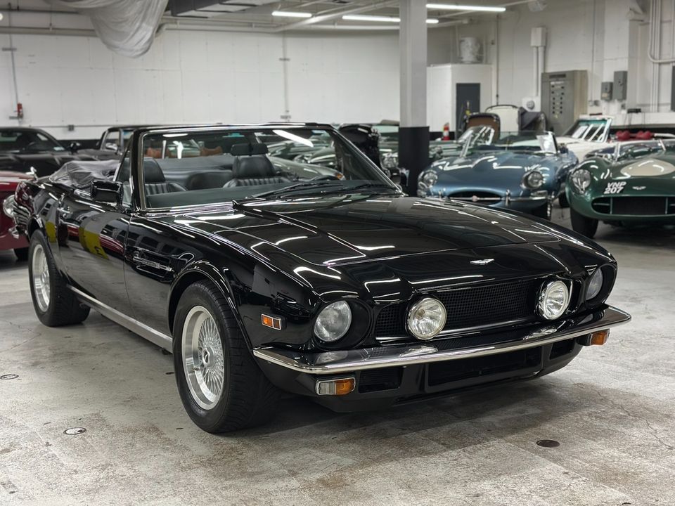 1986 Aston Martin V8 Volante