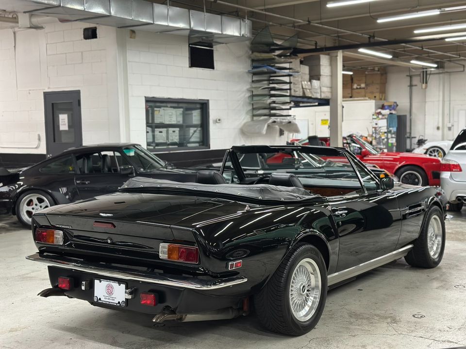 1986 Aston Martin V8 Volante