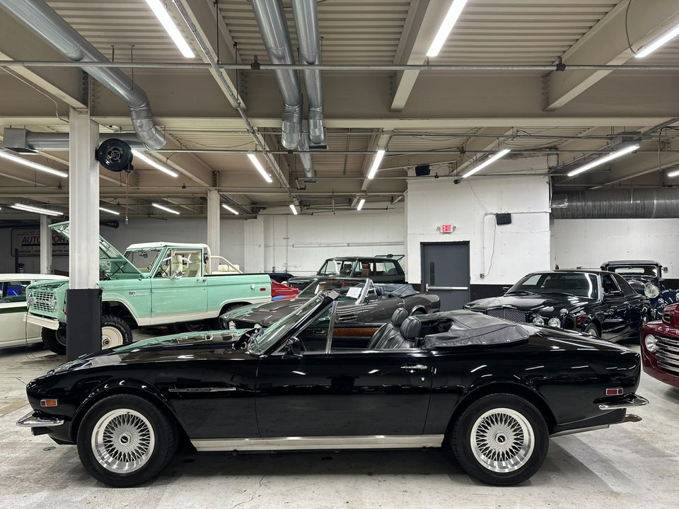 1986 Aston Martin V8 Volante