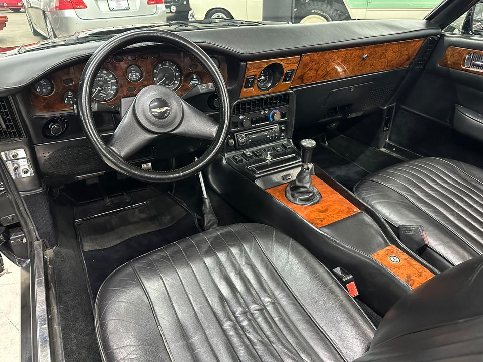 1986 Aston Martin V8 Volante