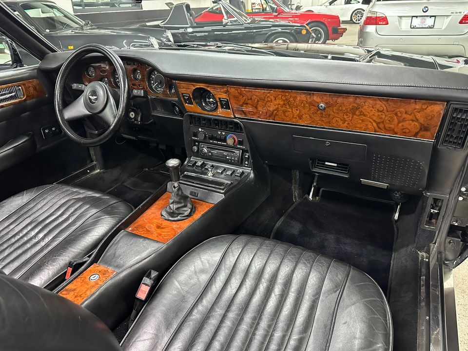 1986 Aston Martin V8 Volante