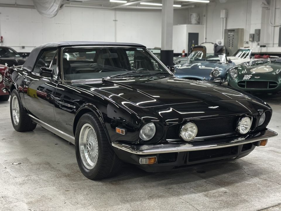 1986 Aston Martin V8 Volante